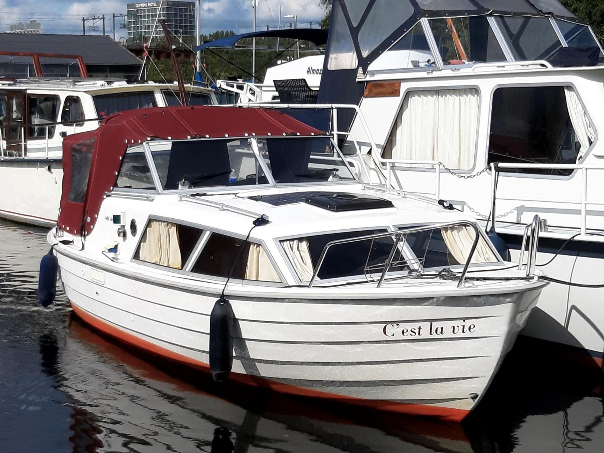 ホテル Motor Yacht Amstelle アムステルダム エクステリア 写真